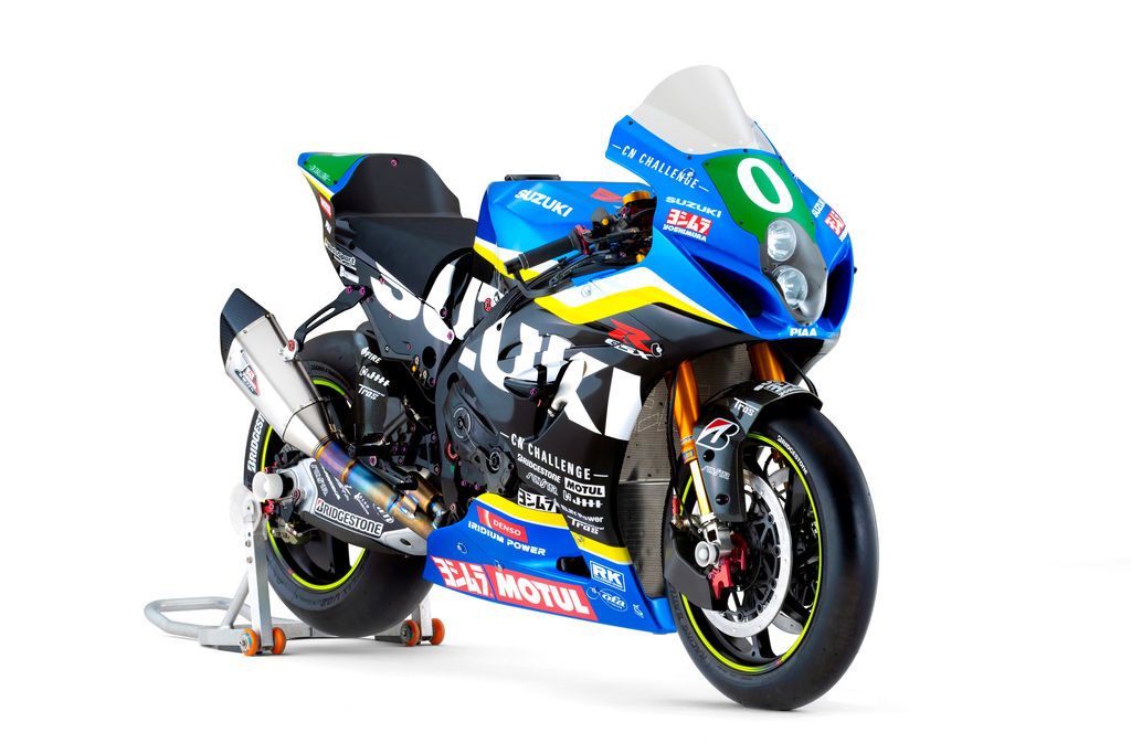 2024_EWC_8H_GSX-R1000R_Styling_4.jpg